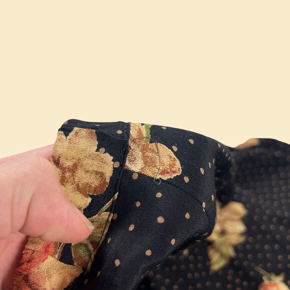 1970s floral polka dot skirt, size 8 vintage 70s/80s black & beige maxi skirt - Picture 5 of 7